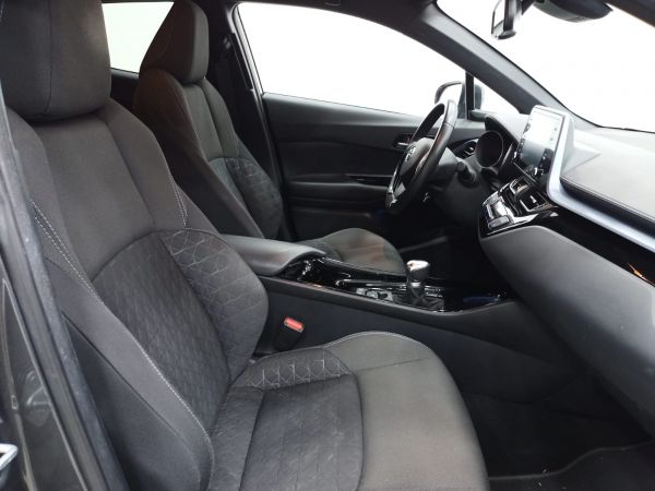 Toyota C-HR 1.8 125H Active