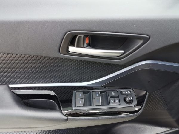 Toyota C-HR 1.8 125H Active