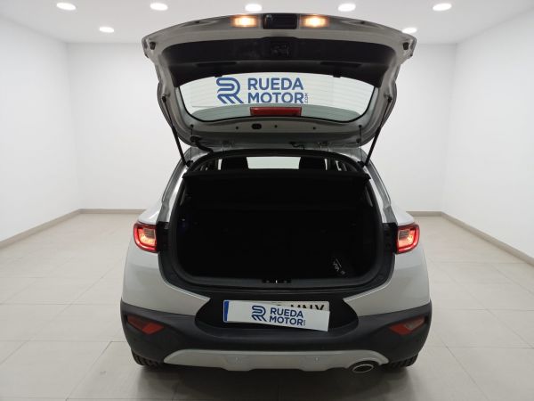 Kia Stonic 1.0 T-GDi 74kW (100CV) MHEV MT Drive