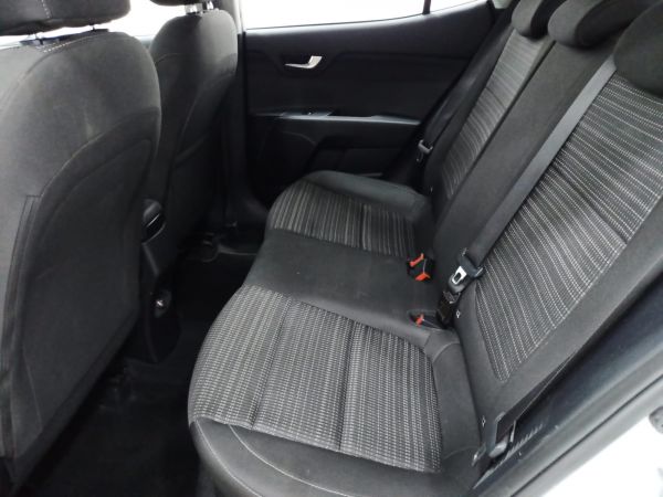 Kia Stonic 1.0 T-GDi 74kW (100CV) MHEV MT Drive
