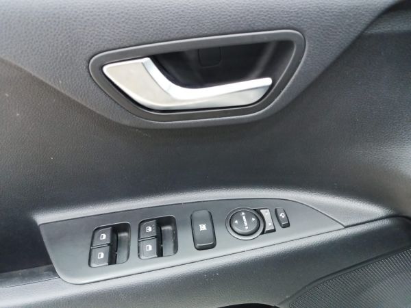 Kia Stonic 1.0 T-GDi 74kW (100CV) MHEV MT Drive