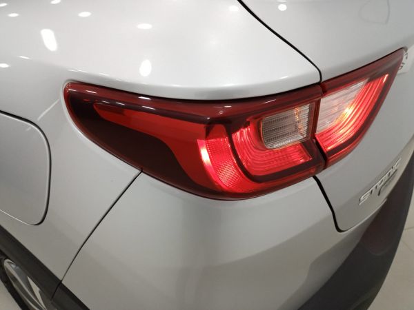 Kia Stonic 1.0 T-GDi 74kW (100CV) MHEV MT Drive