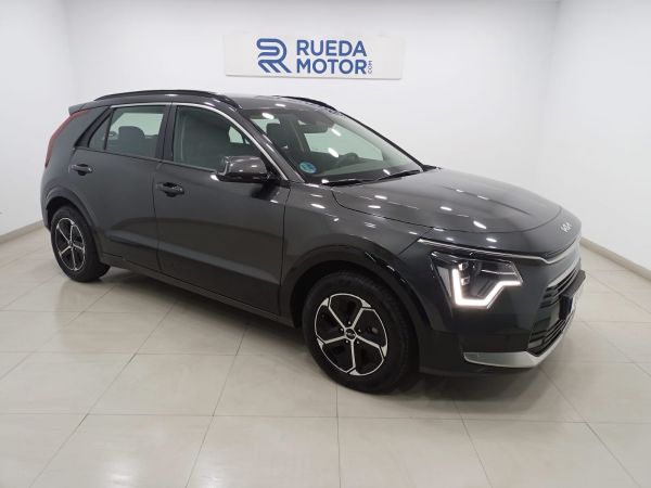Kia Niro 1.6 GDi HEV 104kW (141CV) Drive