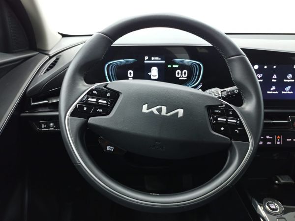 Kia Niro 1.6 GDi HEV 104kW (141CV) Drive