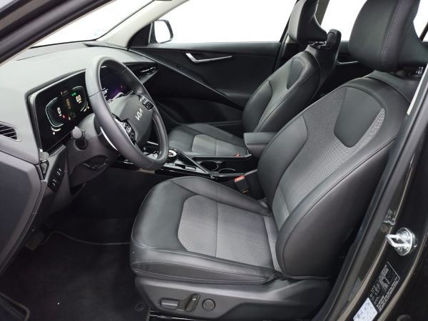 Kia Niro 1.6 GDi HEV 104kW (141CV) Drive