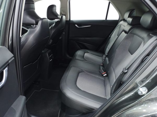 Kia Niro 1.6 GDi HEV 104kW (141CV) Drive