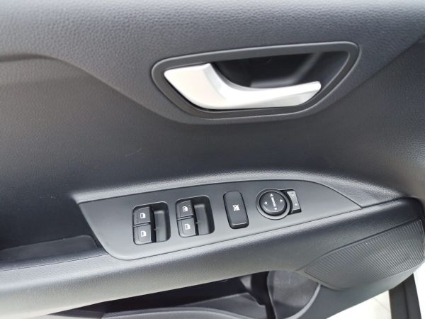 Kia Stonic 1.0 T-GDi 74kW (100CV) MHEV MT Drive