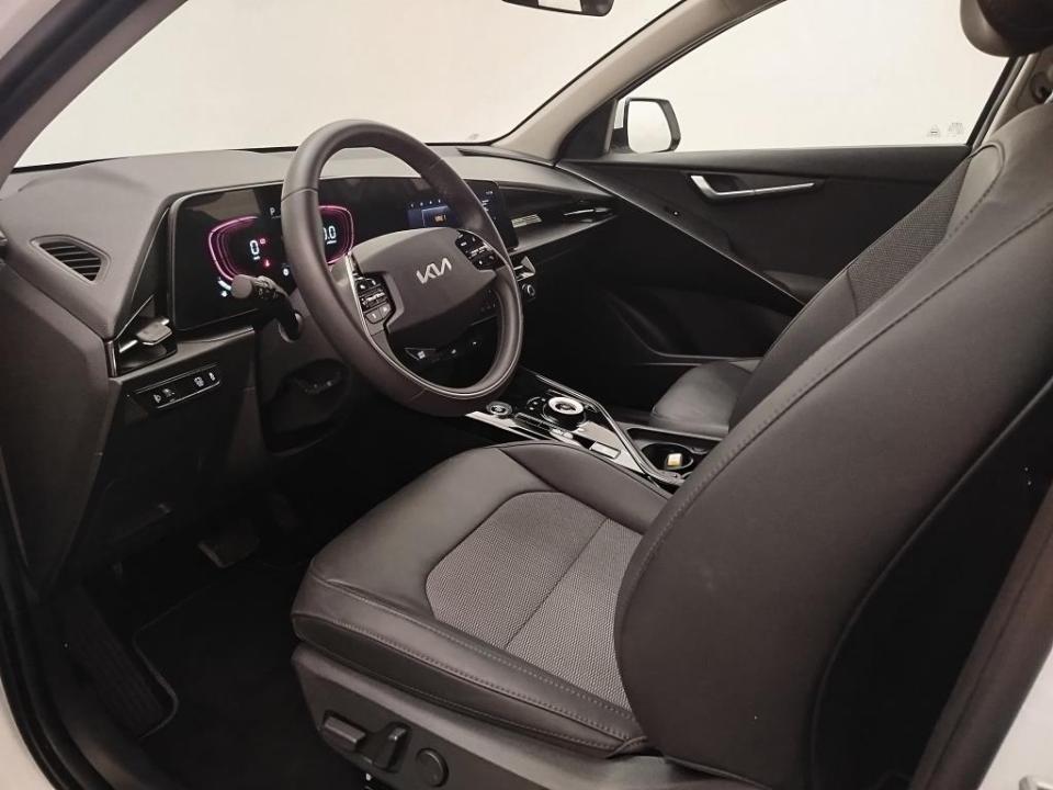 Kia Niro 1.6 GDi HEV 104kW (141CV) Drive