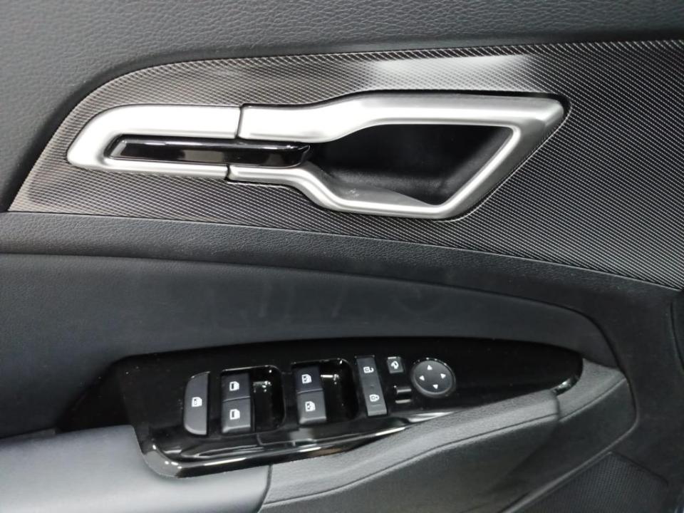 Kia Sportage 1.6 CRDi MHEV 100kW (136CV) Tech 4x2 DCT