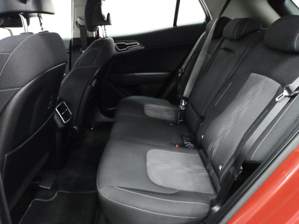 Kia Sportage 1.6 T-GDi HEV Drive 4X2