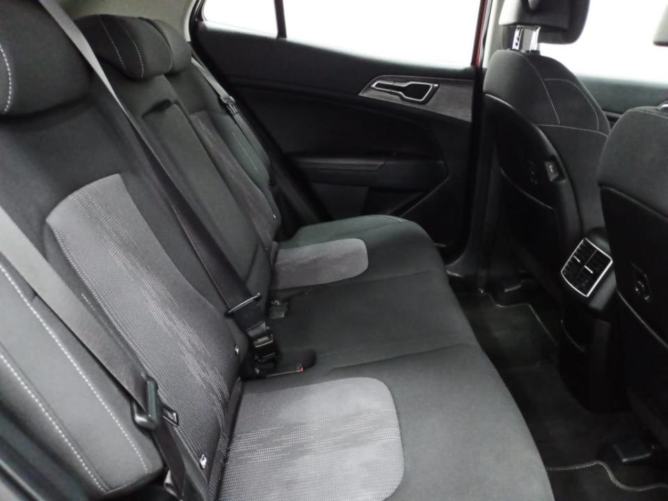 Kia Sportage 1.6 T-GDi HEV Drive 4X2