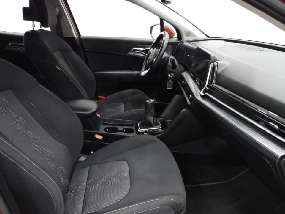 Kia Sportage 1.6 T-GDi HEV Drive 4X2