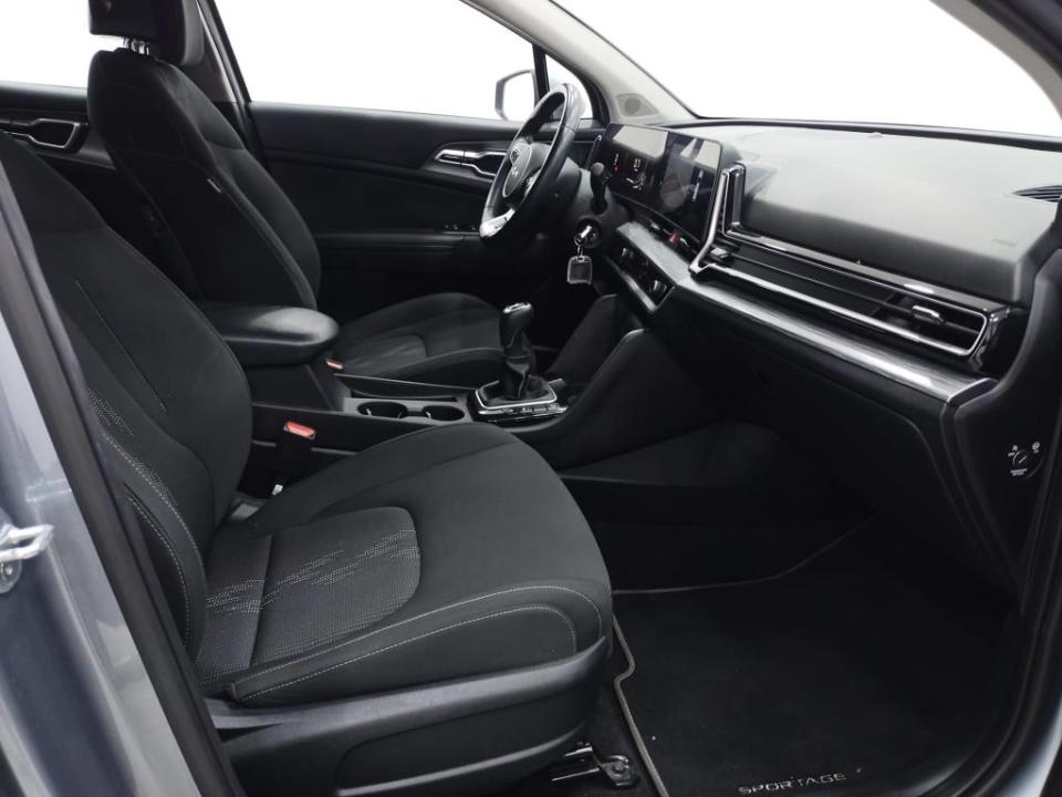 Kia Sportage 1.6 T-GDi MHEV Drive 160CV 4X2 (Pack Design)