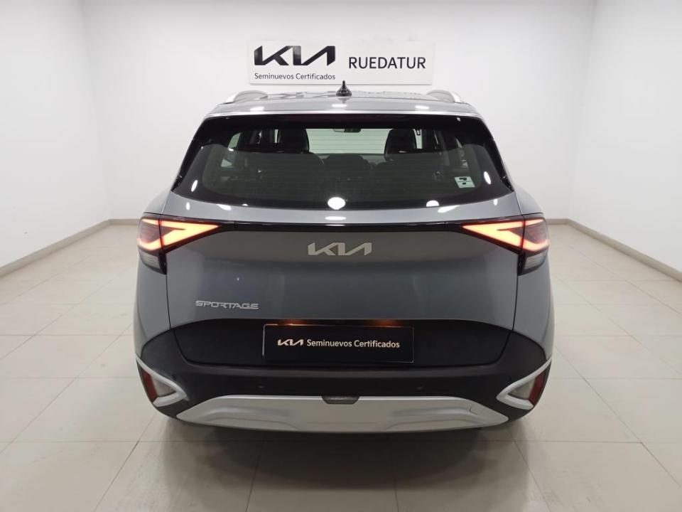 Kia Sportage 1.6 T-GDi MHEV Drive 160CV 4X2 (Pack Design)