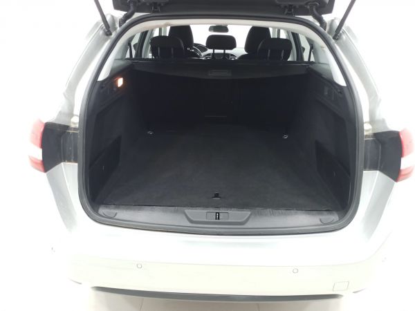 Peugeot 308 SW Active 1.6 BlueHDi 88KW (120CV)