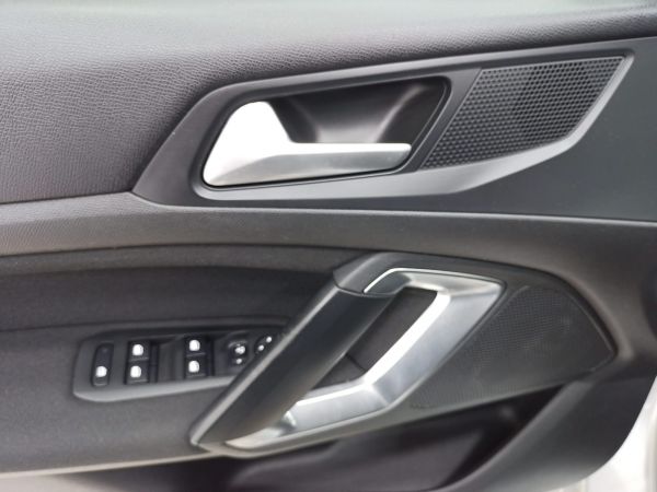 Peugeot 308 SW Active 1.6 BlueHDi 88KW (120CV)