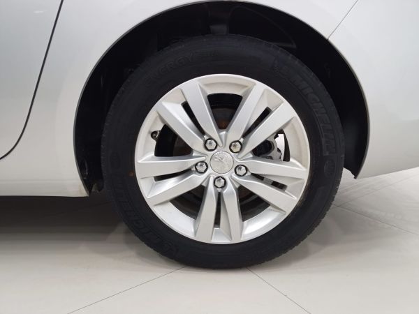 Peugeot 308 SW Active 1.6 BlueHDi 88KW (120CV)