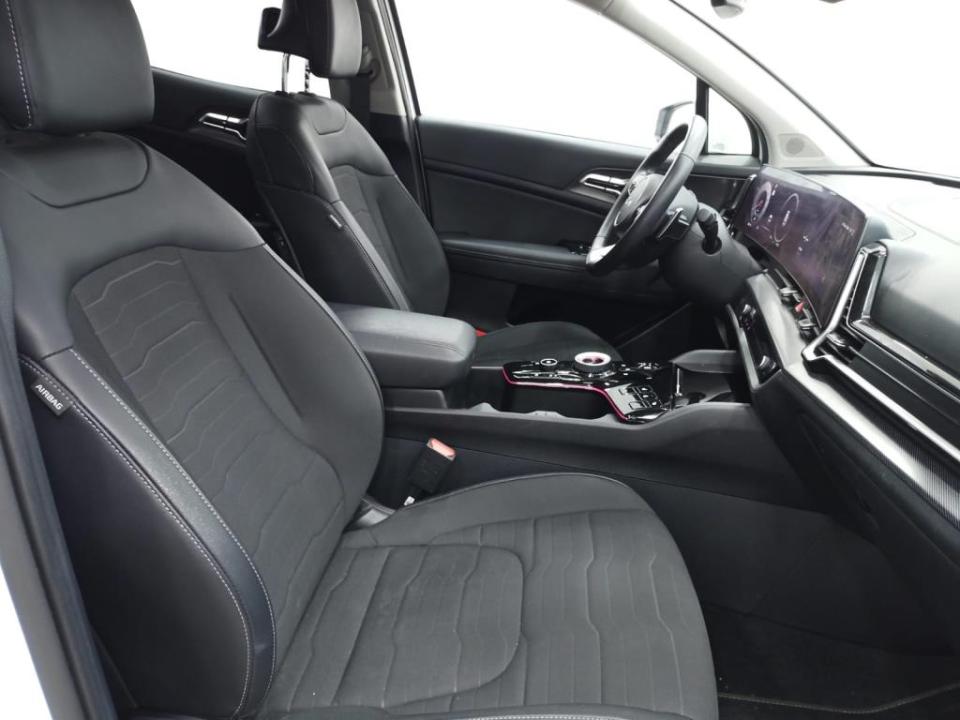 Kia Sportage 1.6 T-GDi HEV Tech 4X2