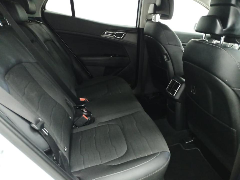 Kia Sportage 1.6 T-GDi MHEV Tech 150CV 4X2