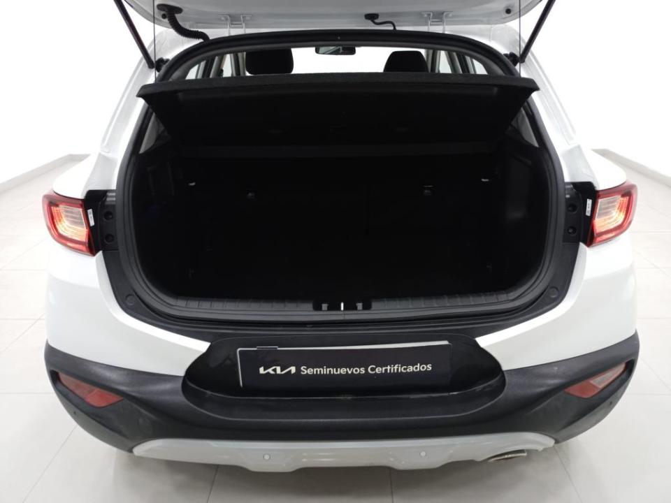 Kia Stonic 1.0 T-GDi MHEV 100CV Concept