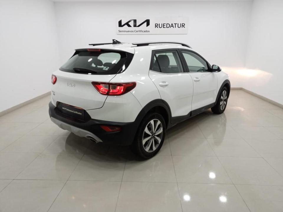 Kia Stonic 1.0 T-GDi MHEV 100CV Concept