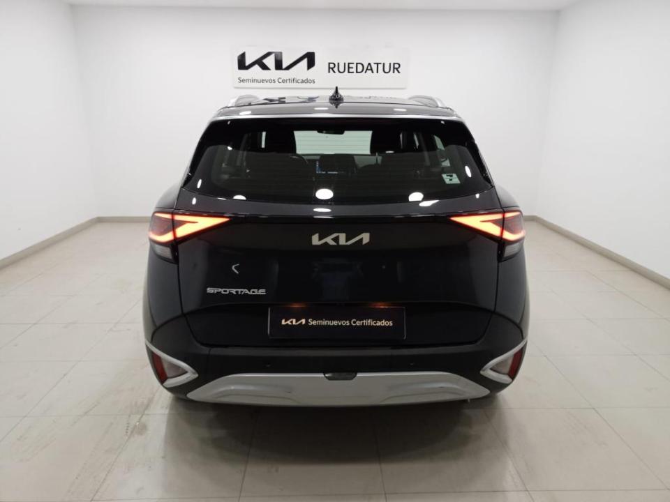 Kia Sportage 1.6 T-GDi MHEV Business 160CV 4X2 DCT