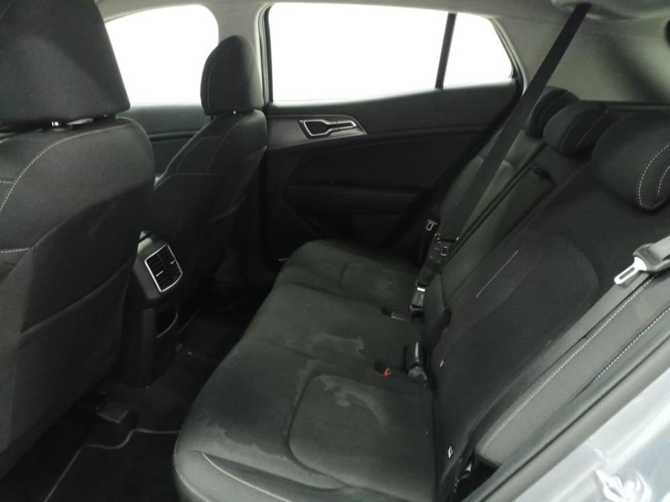 Kia Sportage 1.6 T-GDi MHEV Business 160CV 4X2 DCT