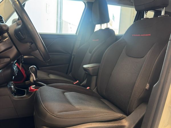 Jeep Renegade 2.0 Mjet Trailhawk 4x4 120 CV Active Dri