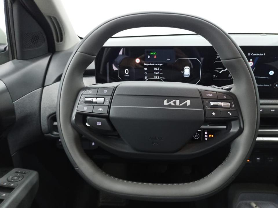 Kia EV3 Earth (Standard Range)