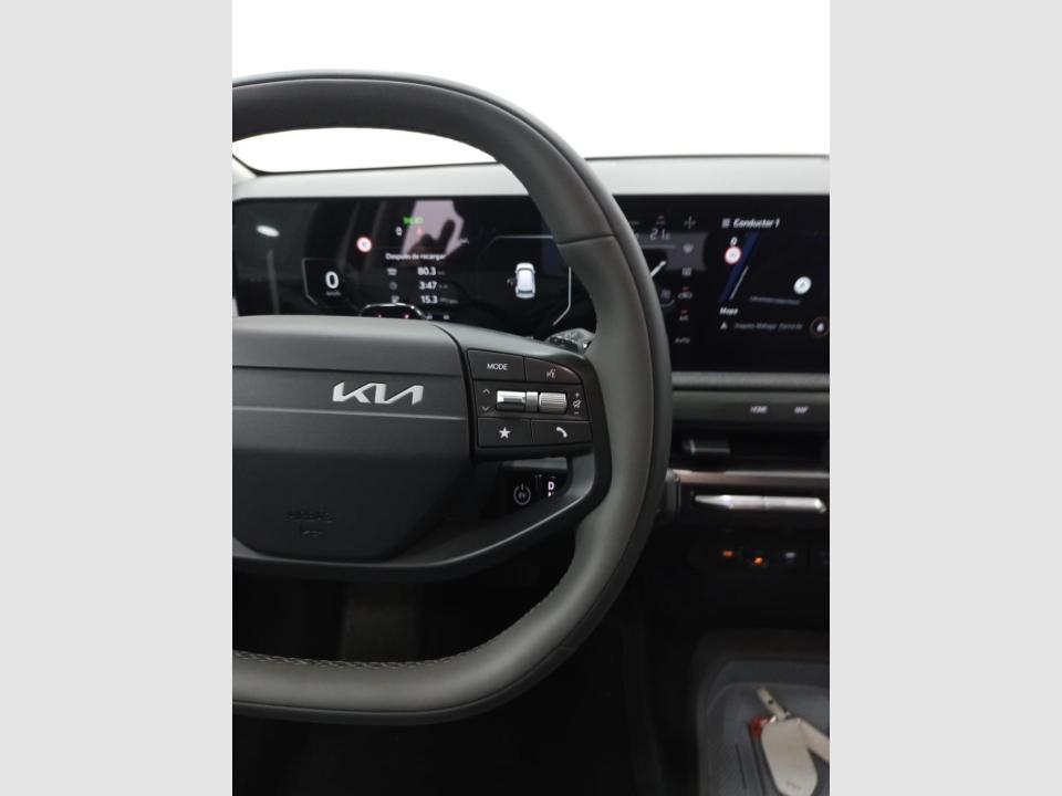 Kia EV3 Earth (Standard Range)