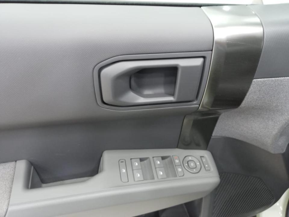 Kia EV3 Earth (Standard Range)
