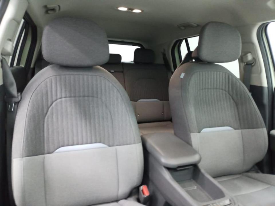 Kia EV3 Earth (Standard Range)