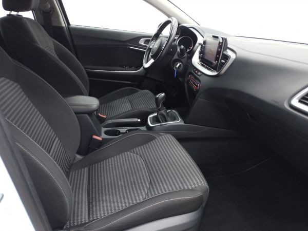 Kia Ceed 1.0 T-GDi 88kW (120CV) Drive