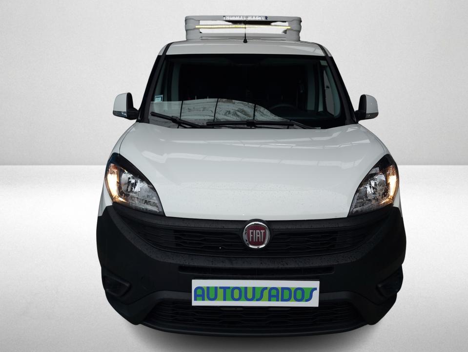 Fiat Doblò Cargo DOBLO 1.6 M-JET 105cv EASY Com motor de frio