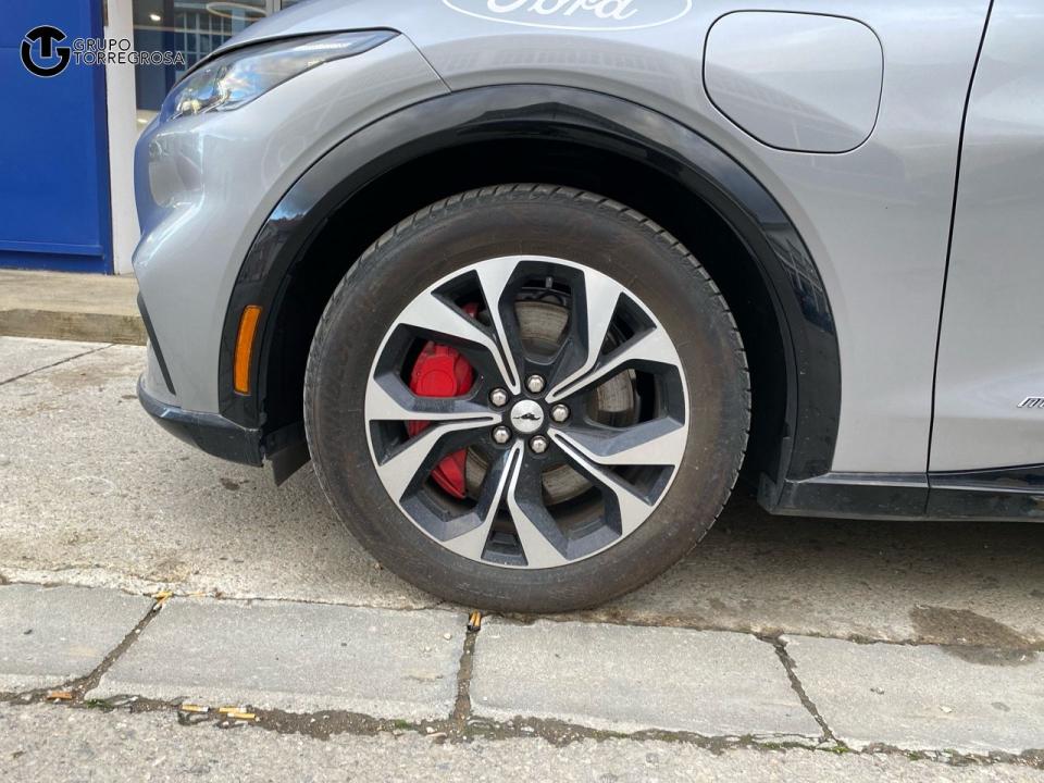 Ford Mustang Mach-E AWD 198kW Batería 75.7Kwh