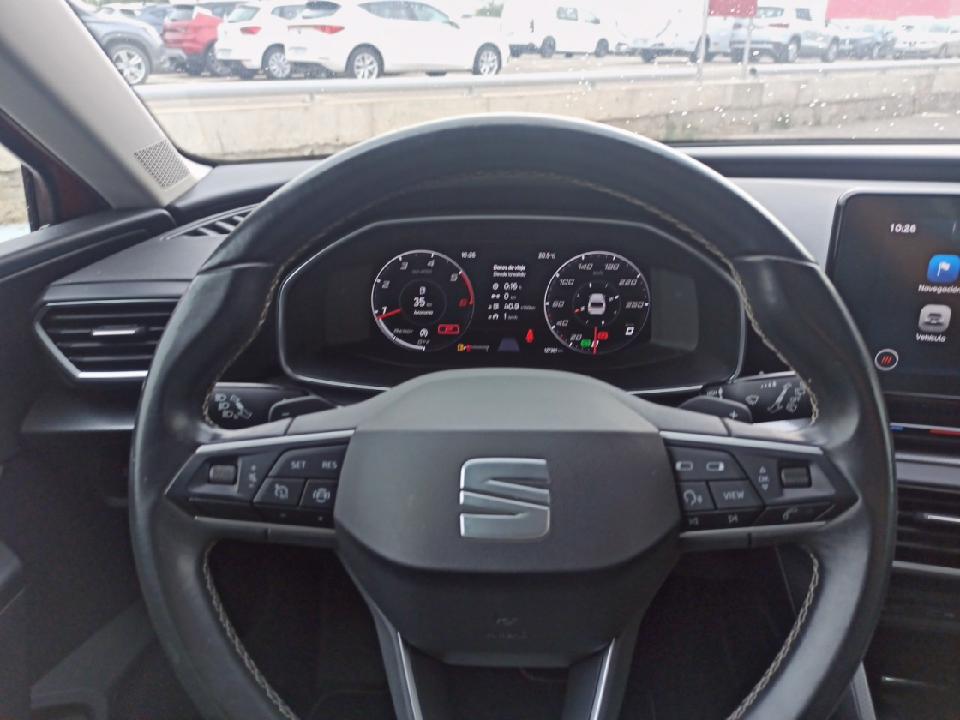 SEAT Nuevo León SP 2.0 TDI 110kW DSG Style Launch P Nav