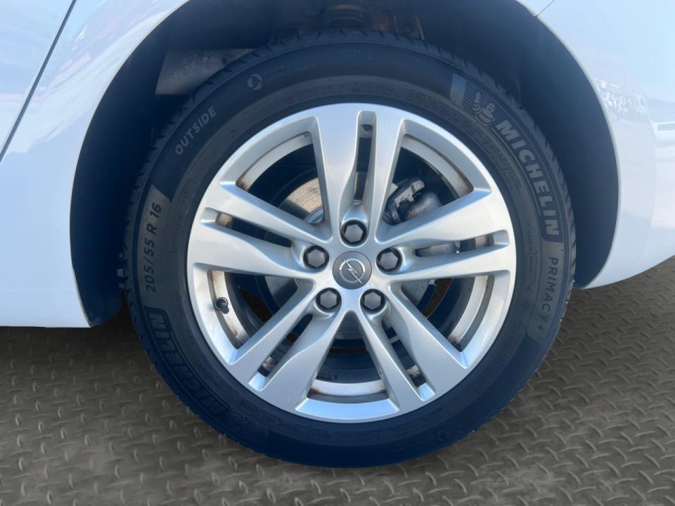 Opel Astra 1.5D DVC 77kW (105CV) Edition