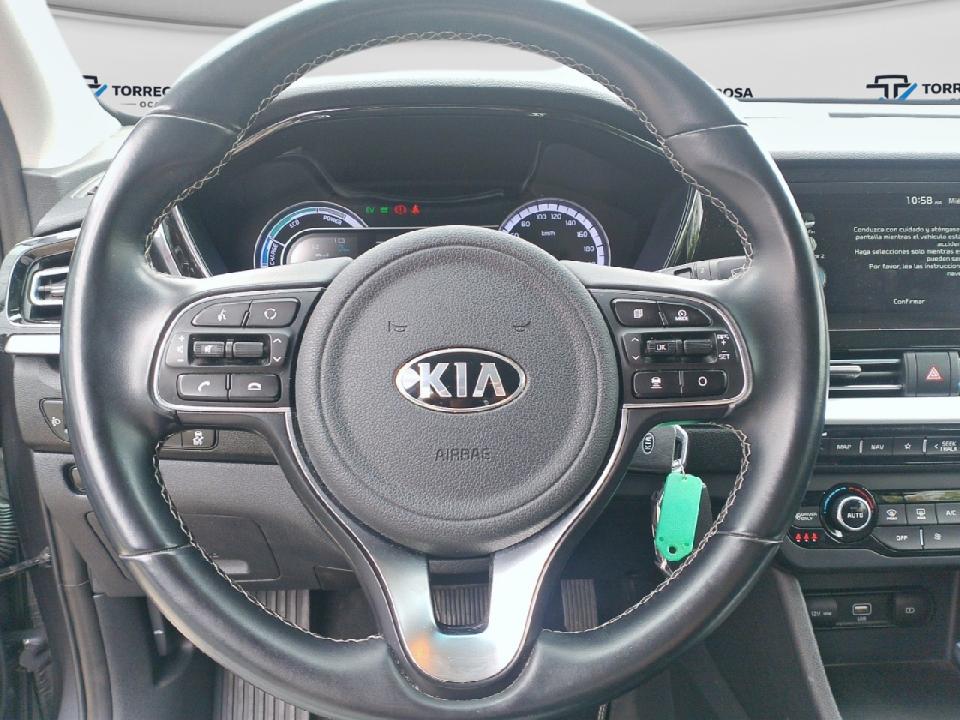 Kia Niro 1.6 GDi PHEV 104kW (141CV) Drive