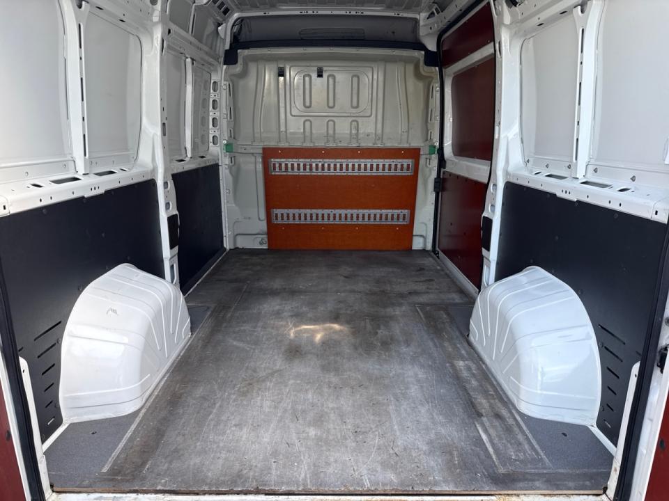 Peugeot Boxer 330 L2H2 BlueHDi 81KW (110CV)