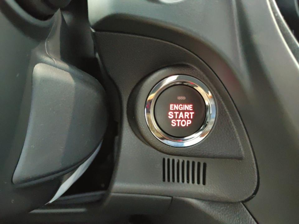 Subaru Forester 2.0i Hybrid Field
