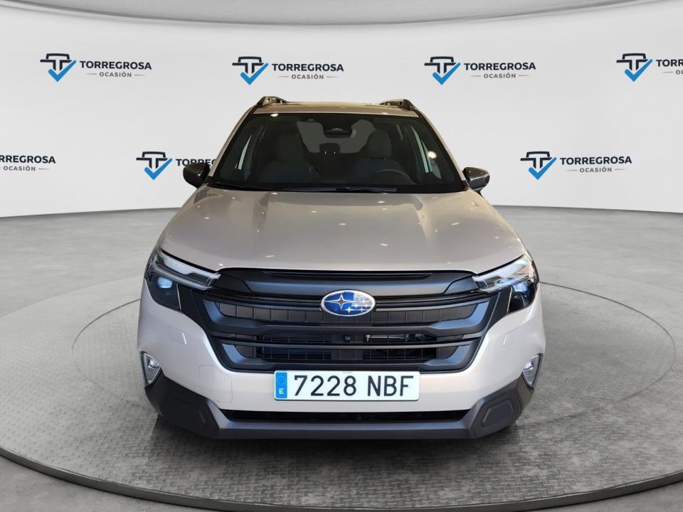 Subaru Forester 2.0i Hybrid Field