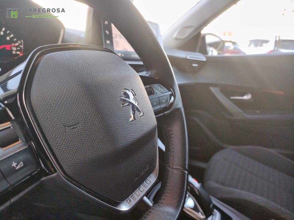 Peugeot 2008 Active Pack BlueHDI 130 S&S EAT8