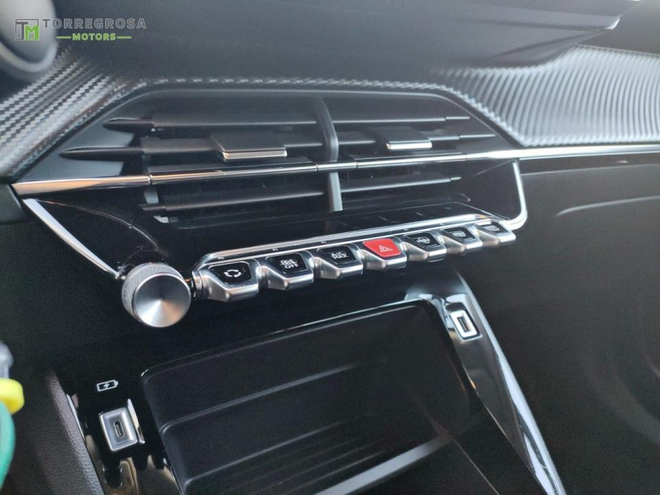 Peugeot 2008 Active Pack BlueHDI 130 S&S EAT8