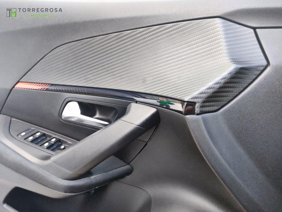 Peugeot 2008 Active Pack BlueHDI 130 S&S EAT8