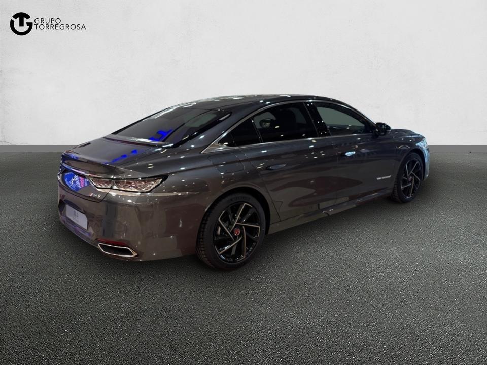 DS DS 9 E-TENSE 250 PERFORMANCE LINE +