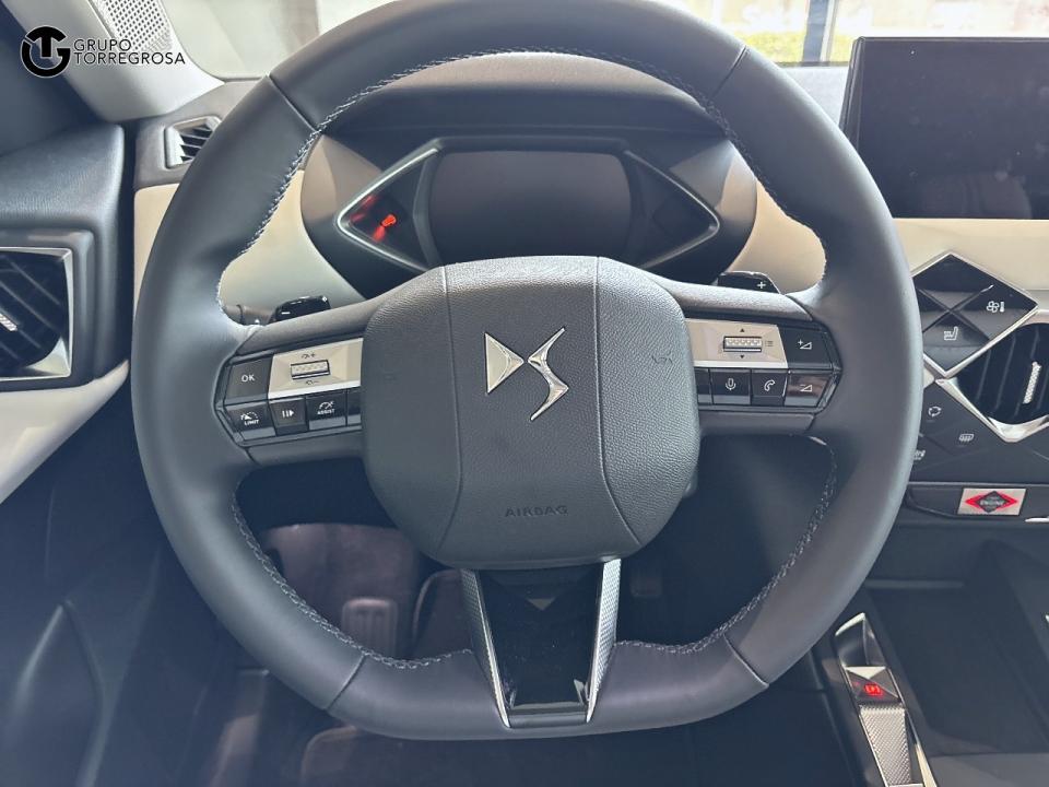 DS DS 3 PureTech 96kW Aut. Esprit de Voyage
