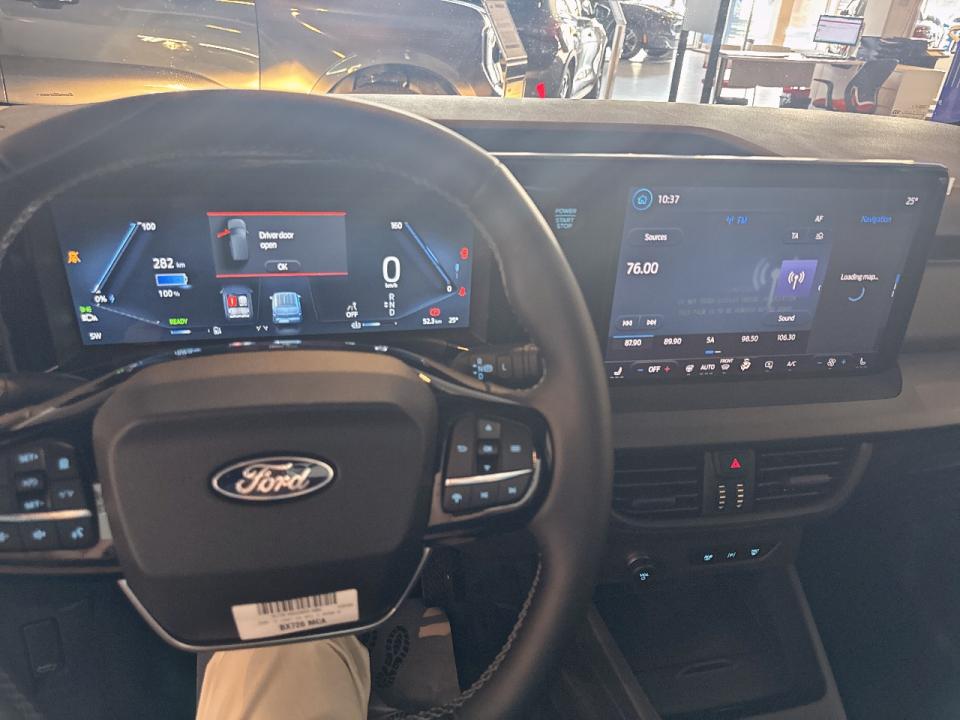 Ford Transit Courier Van BEV 54kWh 100kW Trend Auto