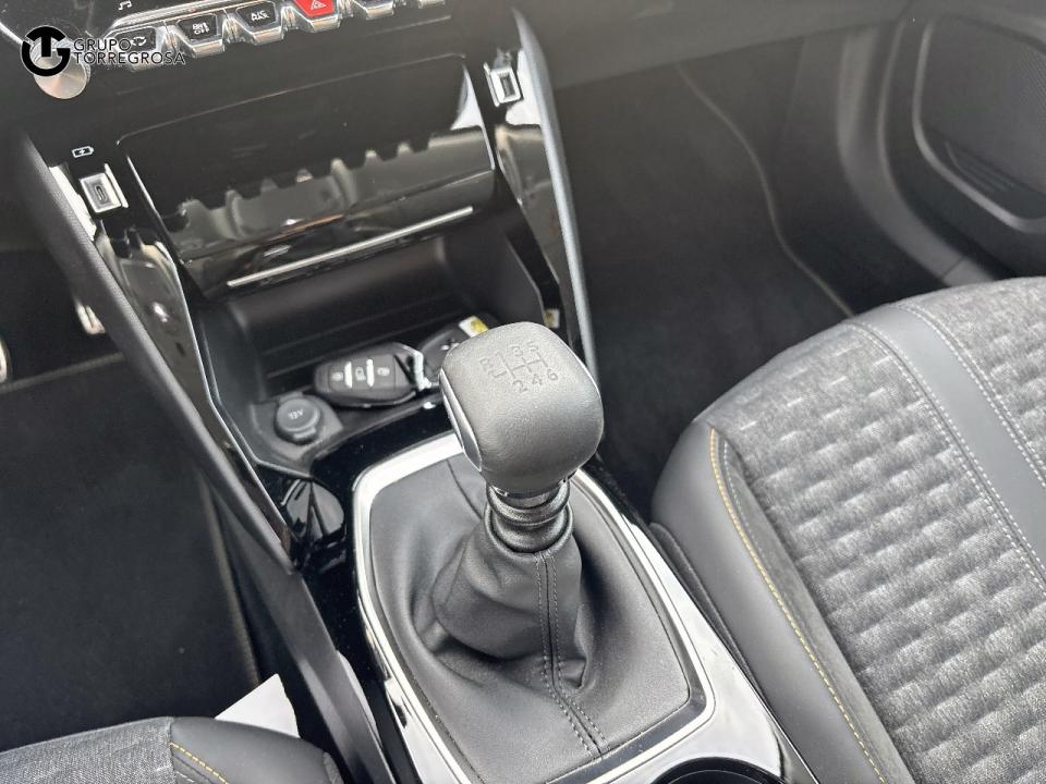 Peugeot 2008 Roadtrip GASOLINA 96kw (130CV) S&S