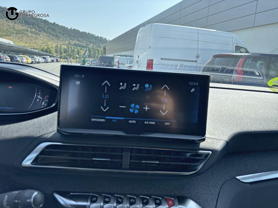 Peugeot 3008 1.2 GASOLINA 96KW S&S Allure EAT8