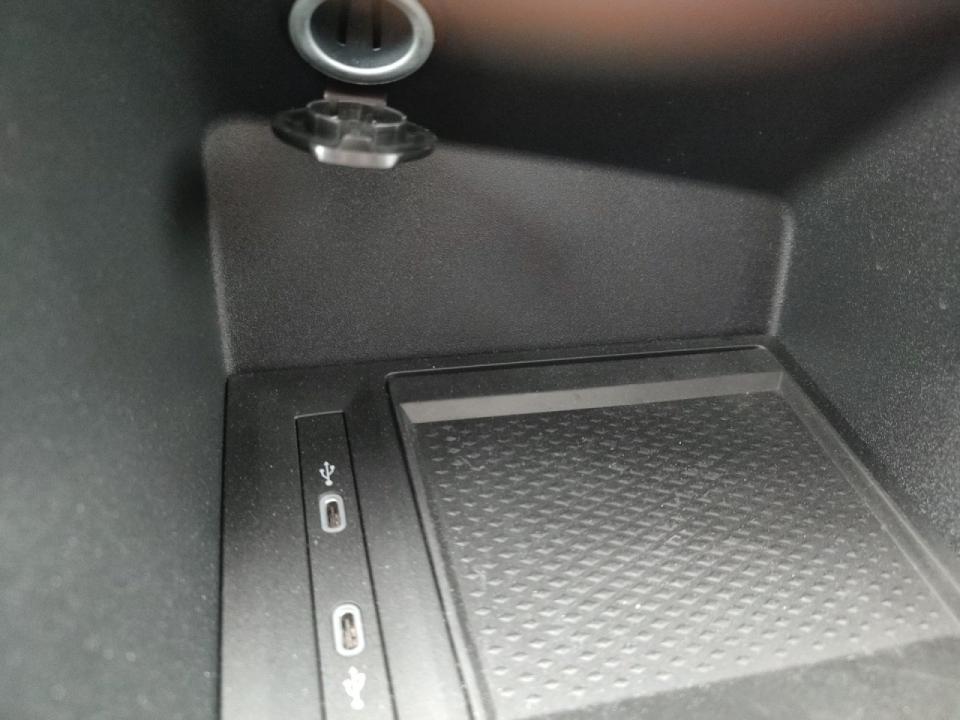 Ford Tourneo Connect 2.0 Ecoblue 75kW Active